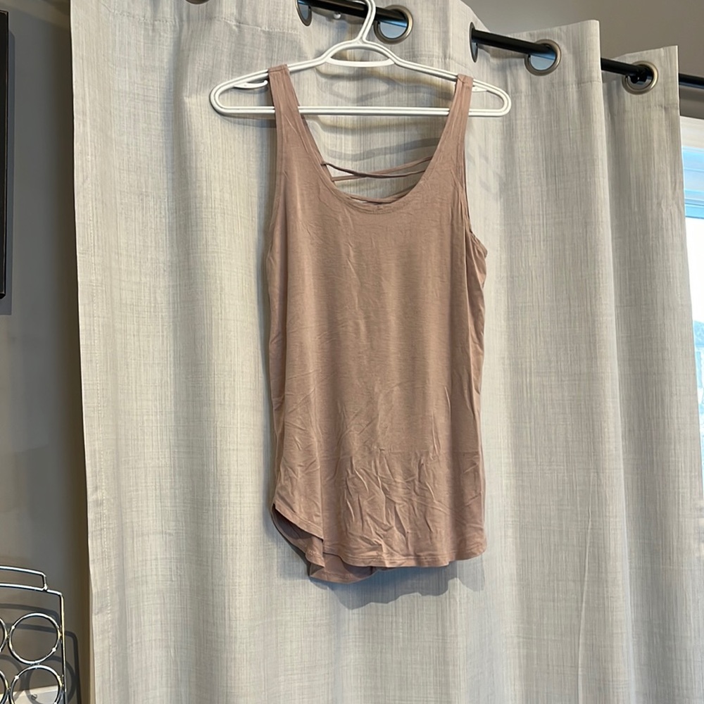 Pink tank top